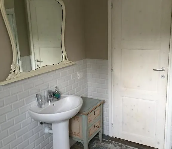 B&B Corte Del Garda 카스텔누보델가다