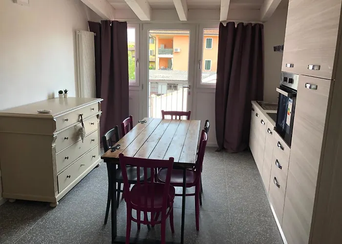 Corte Del Garda Couette-café Castelnuovo del Garda