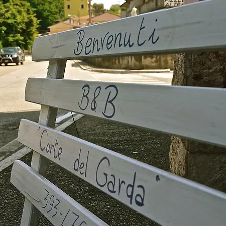 Corte Del Garda קסטלנואובו דל גארדה