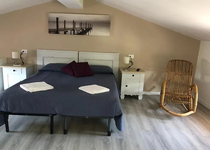 Corte Del Garda 4* كاستلْنْيوفو ديل غارد